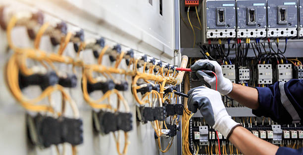 Professional Electrician technician working in Versailles, IN